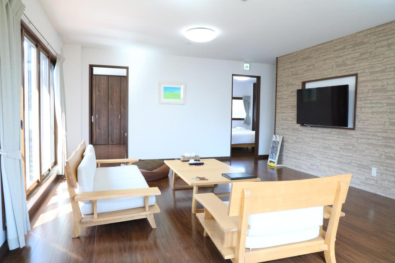 Kashiwa House Furano Villa Buitenkant foto