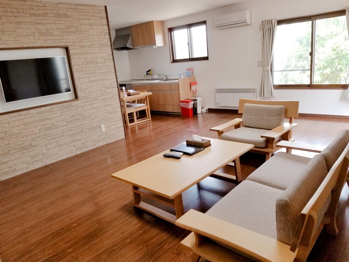 Kashiwa House Furano Villa Buitenkant foto